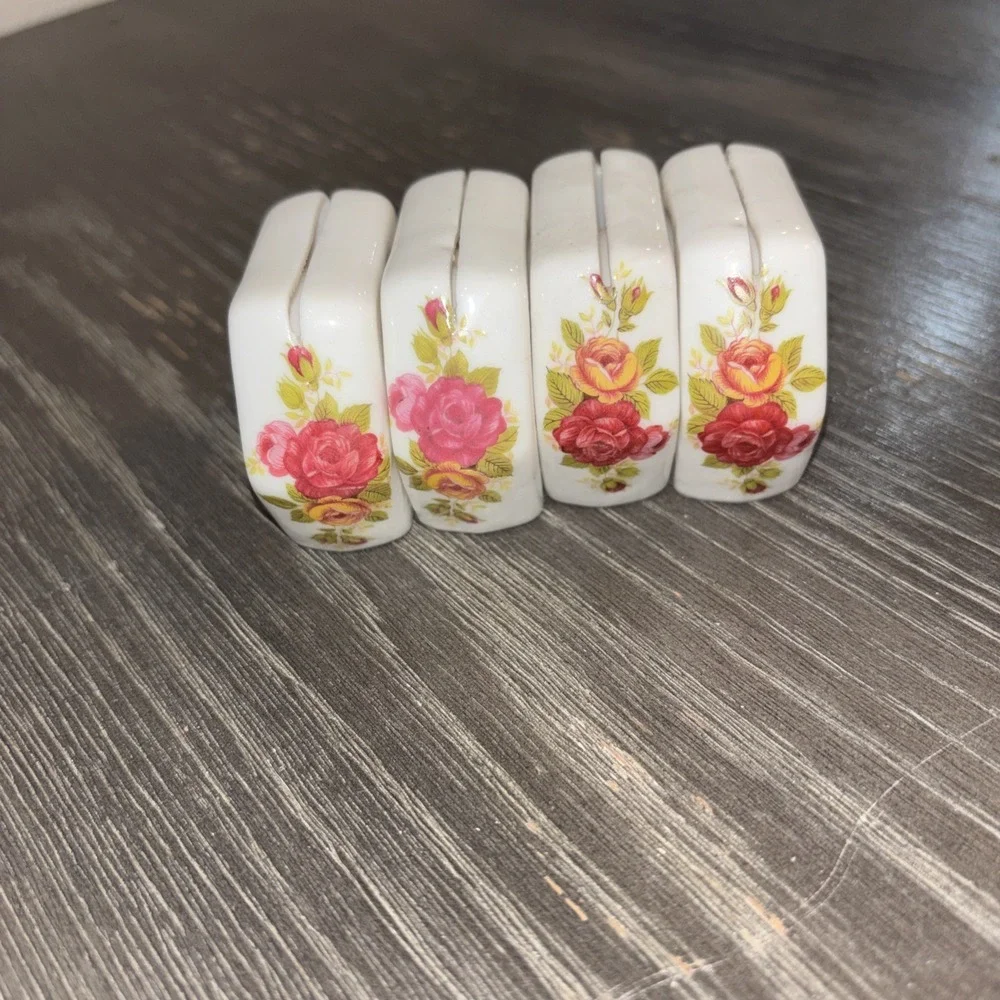 Set of‎ 4 Bone China Napkin Rings Name Card Holders White Floral Pink Roses
